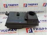 Корпус воздушного фильтра Ford Mondeo 1421716