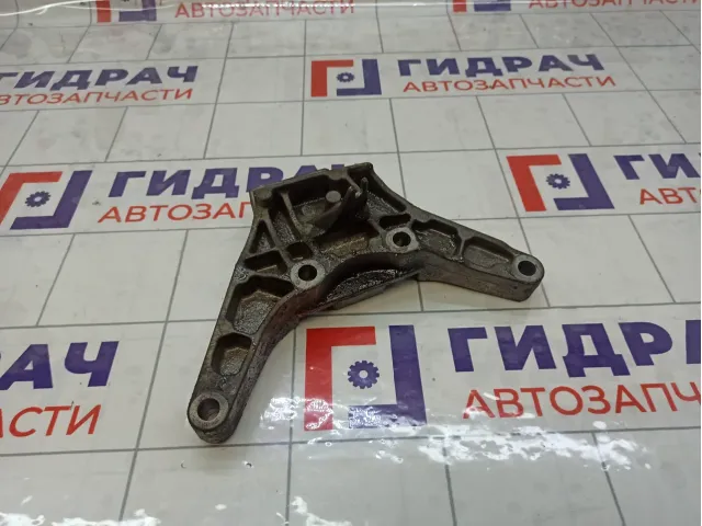 Кронштейн КПП (АКПП, МКПП) Ford Mondeo 1376891