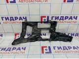 Кронштейн бампера передний правый Ford Mondeo 4 (BD) 7S71-17E856-A