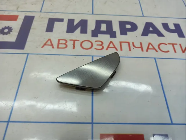 Накладка декоративная Ford Mondeo 4 (BD) 1479998