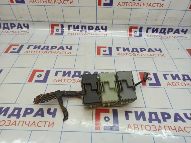 Блок реле Ford Mondeo 4 (BD)