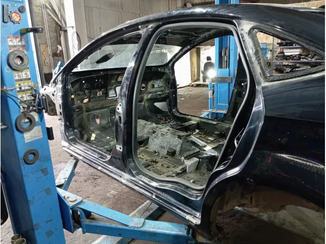 Порог со стойкой левый Ford Mondeo
