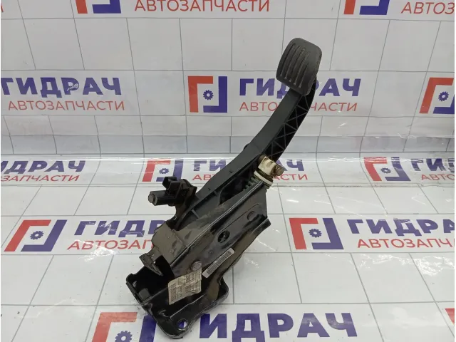 Педаль сцепления Ford Mondeo 7G9N7B633AGB