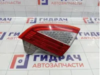 Фонарь задний внутренний правый Ford Mondeo 1486767