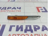 Повторитель на крыло левый Ford Mondeo 7S7113K354BD