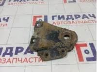 Кронштейн растяжки столбов левый Ford Mondeo 1506656