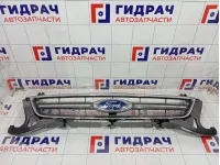 Решетка радиатора Ford Mondeo 1736150