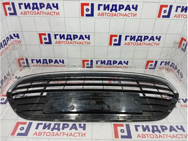 Решетка в бампер центральная Ford Mondeo 1724261