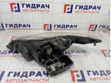 Фара правая Ford Mondeo 1811624