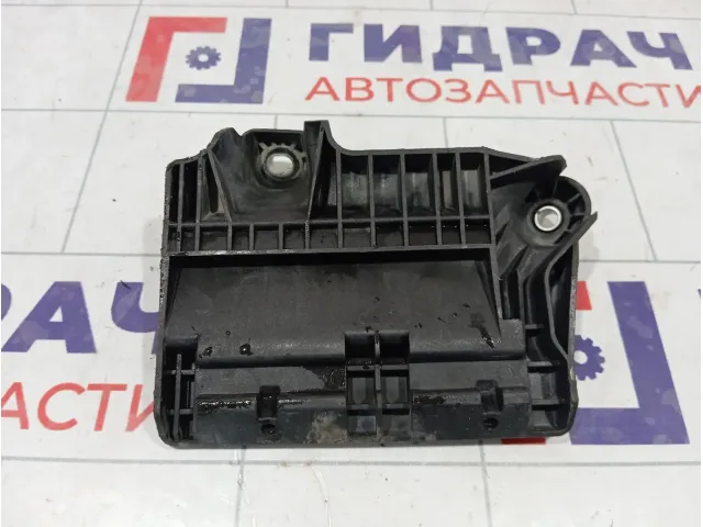 Кронштейн крепления аккумулятора (АКБ) Ford Mondeo 6G9110663AD