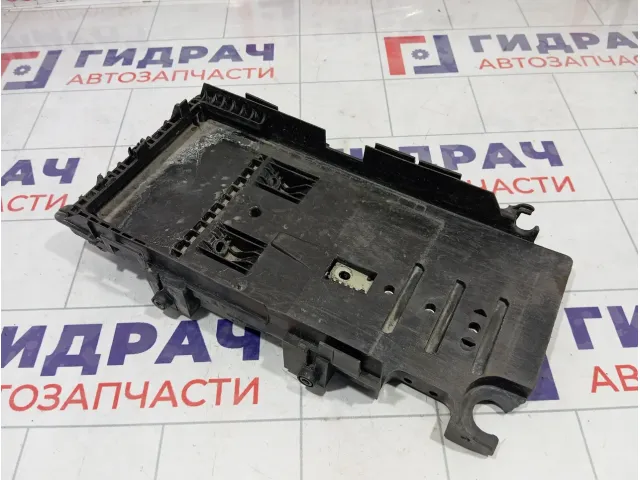 Кронштейн крепления аккумулятора (АКБ) Ford Mondeo 6G9110723AC