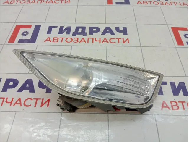 Фара противотуманная передняя левая Ford Mondeo 1731477