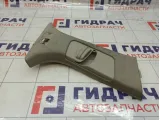 Обшивка стойки средней правой верхняя Ford Mondeo 1744130