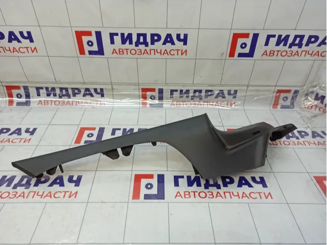 Кронштейн полки багажника левый Ford Mondeo 1699737