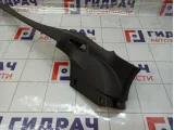 Кронштейн полки багажника правый Ford Mondeo 1699736