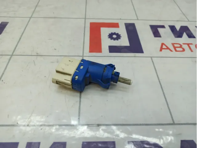 Датчик включения стоп сигнала Ford Mondeo 3M5T9C872AC