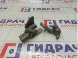 Петли двери задней правой Ford Mondeo