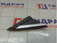 Накладка крыла переднего правого Ford Mondeo 1715818