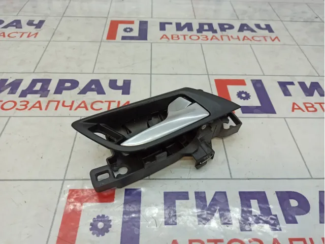 Ручка двери внутренняя задняя правая Ford Mondeo 1701547