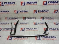 Уплотнитель стекла заднего правого Ford Mondeo 1777848