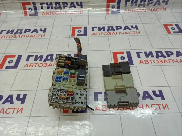 Блок предохранителей Ford Mondeo