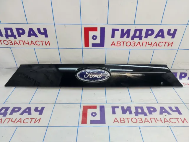 Накладка крышки багажника Ford Mondeo (BD) 1714868