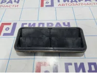 Решетка вентиляционная Ford Mondeo (BD) 1776177