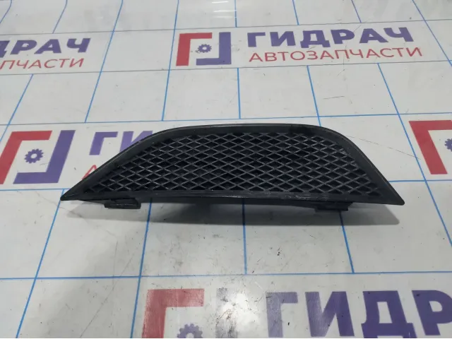 Решетка в бампер правая Ford Mondeo (BD) BS71-19952-A