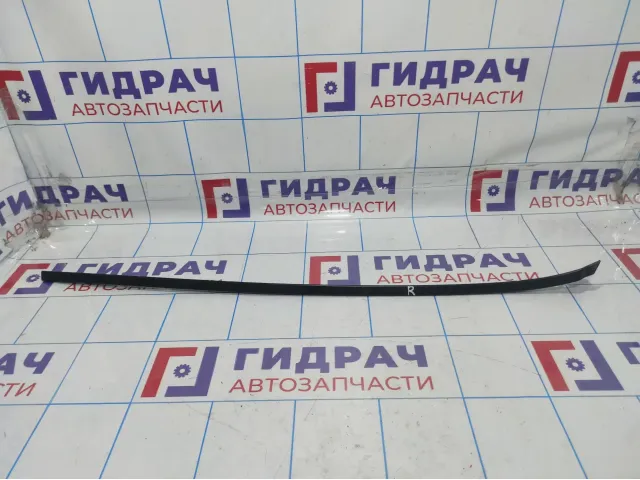 Молдинг лобового стекла правый Ford Mondeo (BD) 1506264