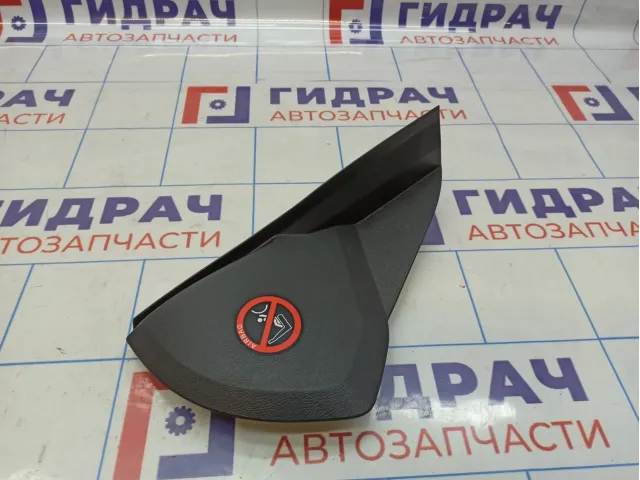 Накладка торпедо левая с торца Ford Mondeo (BD) 1562673