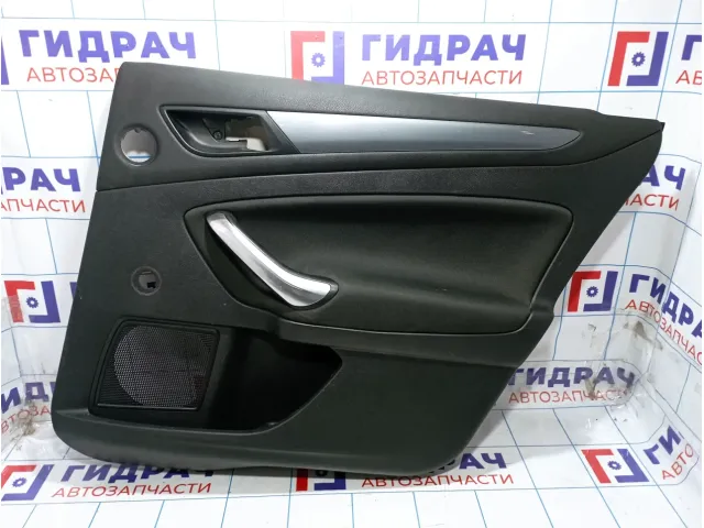 Обшивка двери задней правой Ford Mondeo (BD) 1563122