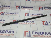 Уплотнитель стекла двери переднего правого Ford Mondeo (BD) 1486609