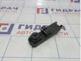 Блок управления стеклоподъемниками Ford Mondeo (BD) 1467193