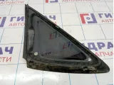 Стекло кузовное глухое правое Ford Mondeo (BD) 1691352