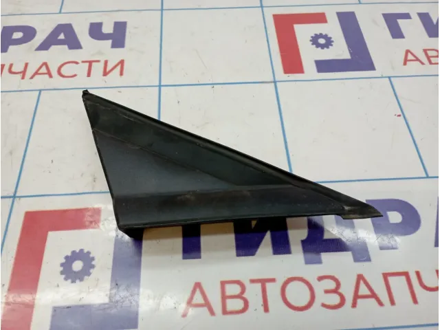 Накладка крыла переднего правого наружная Ford Mondeo (BD) 7S71A16003AB