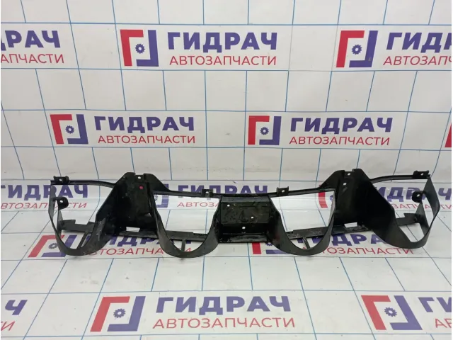 Кронштейн заднего бампера Ford Mondeo (BD) BS7117B861AA