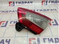 Фонарь задний внутренний правый Ford Mondeo (BD) 1744243