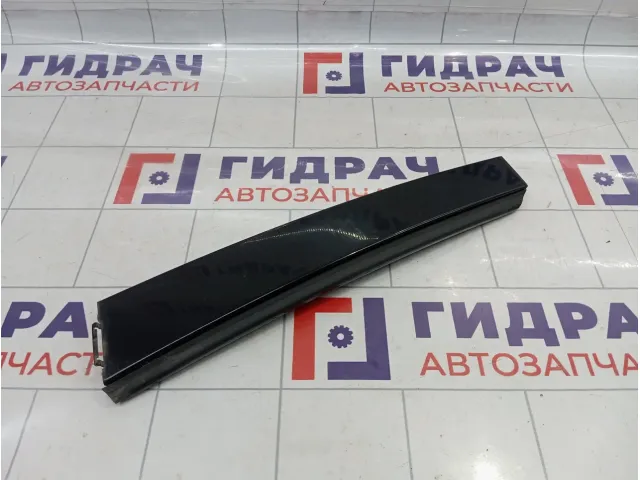 Накладка двери задней правой наружная Ford Mondeo 3 (B4Y) 1331558