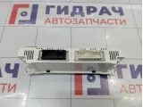 Блок управления климатической установкой Ford Mondeo 3 (B4Y) 1365749