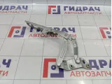 Петля капота левая Ford Mondeo 3 (B4Y) 1348008