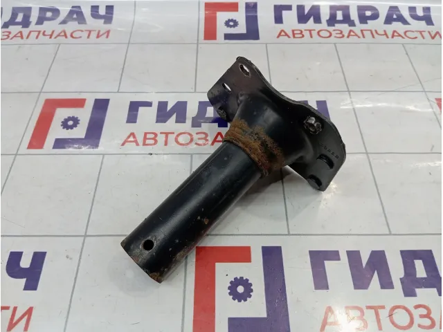 Кронштейн усилителя заднего бампера правый Ford Mondeo 3 (B4Y) 1149049