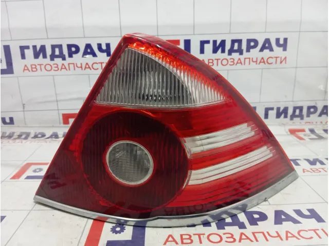 Фонарь задний правый Ford Mondeo 3 (B4Y) 1464086