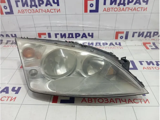 Фара правая Ford Mondeo 3 (B4Y) 1435622