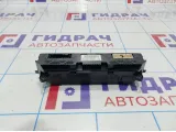 Блок управления климатической установкой Ford Mondeo 4 (BD) 1865351