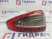 Фонарь задний наружный левый Ford Mondeo 4 (BD) 1767498