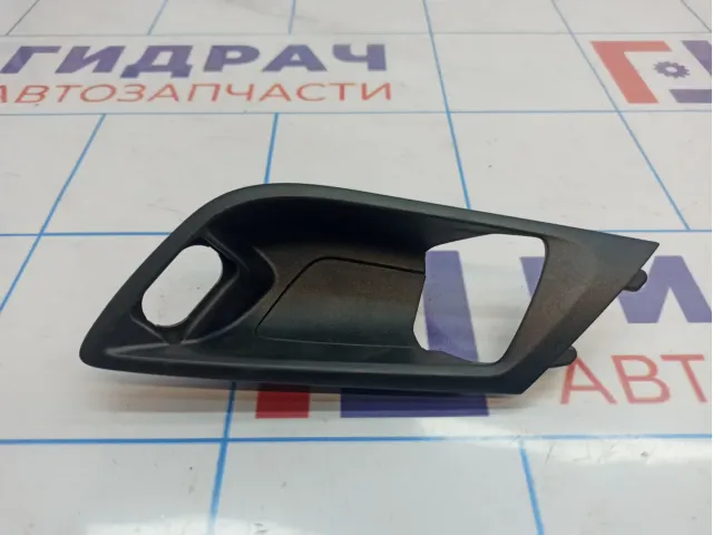 Накладка ручки внутренней задней левой Ford Mondeo 4 (BD) 1792220