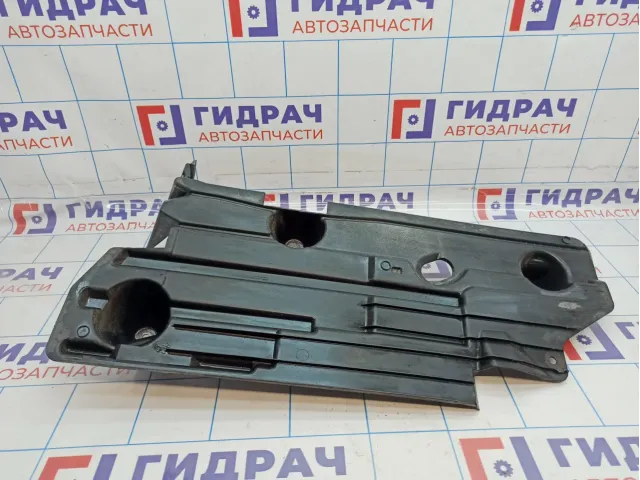 Пыльник двигателя боковой правый Ford Mondeo 4 (BD) 1480020