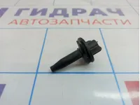 Кронштейн радиатора верхний Ford Mondeo 4 (BD) 1381666
