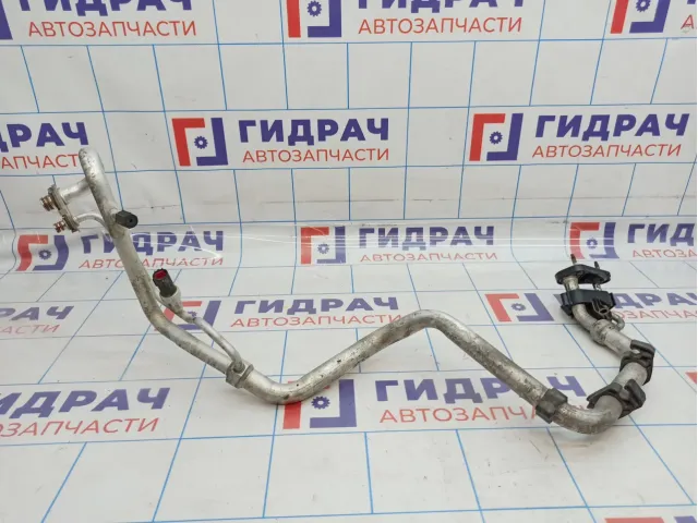 Трубка кондиционера Ford Mondeo 4 (BD) 1732152