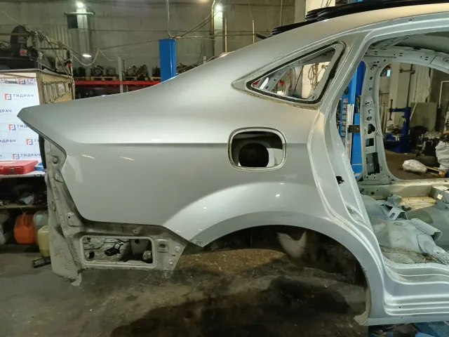 Крыло заднее правое Ford Mondeo 4 (BD)
